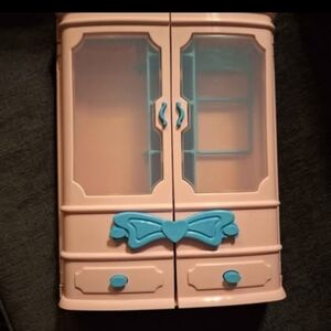 vintage Barbie Wardrobe With Clothes